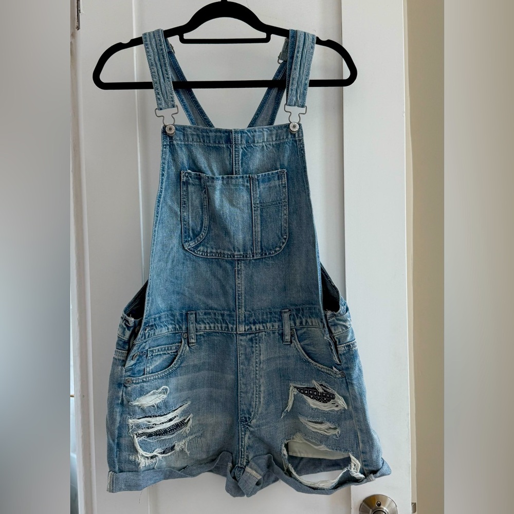 AE | Large | Denim Overall Shorts / Women’s Shortalls